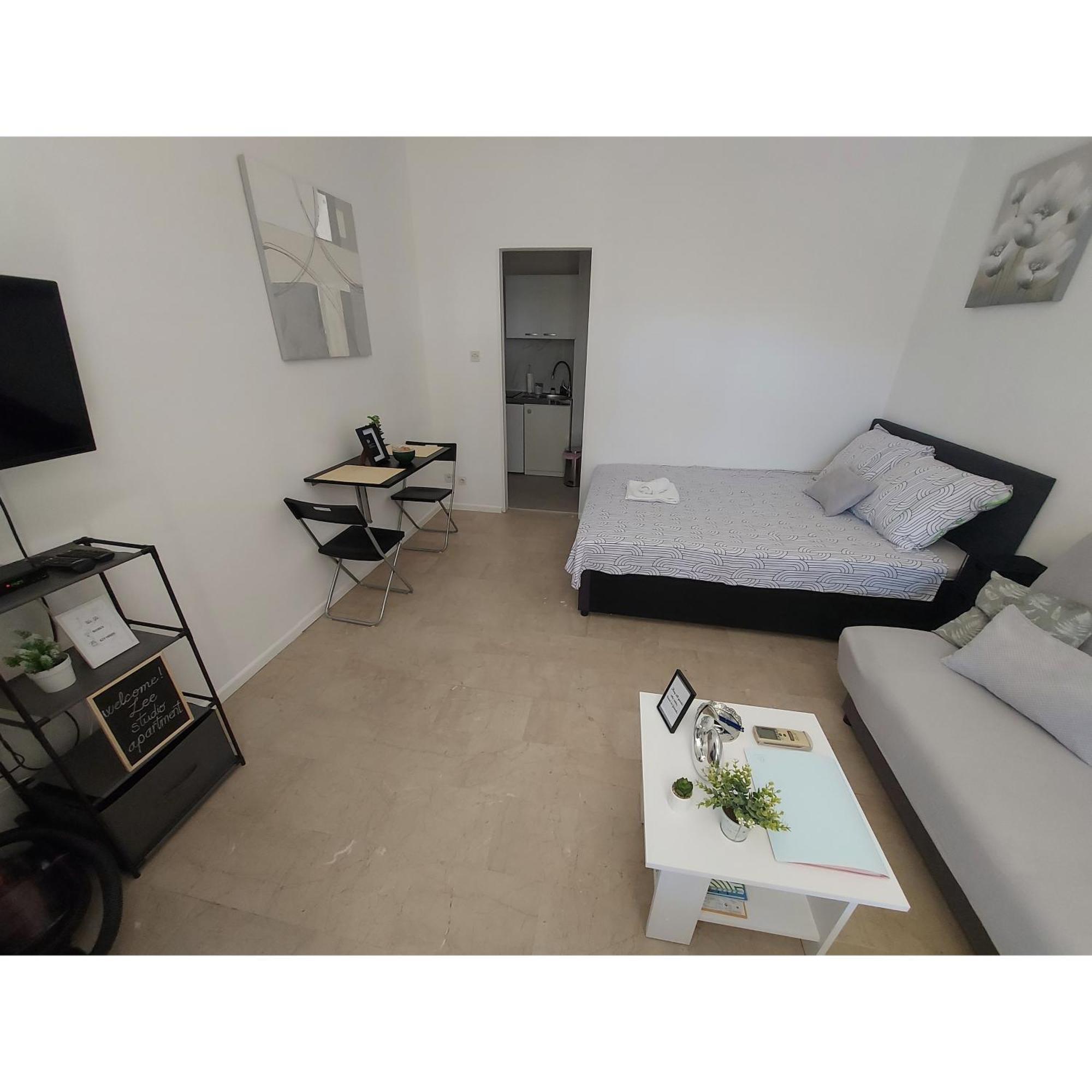 Studio Apartment Lee Спліт Екстер'єр фото