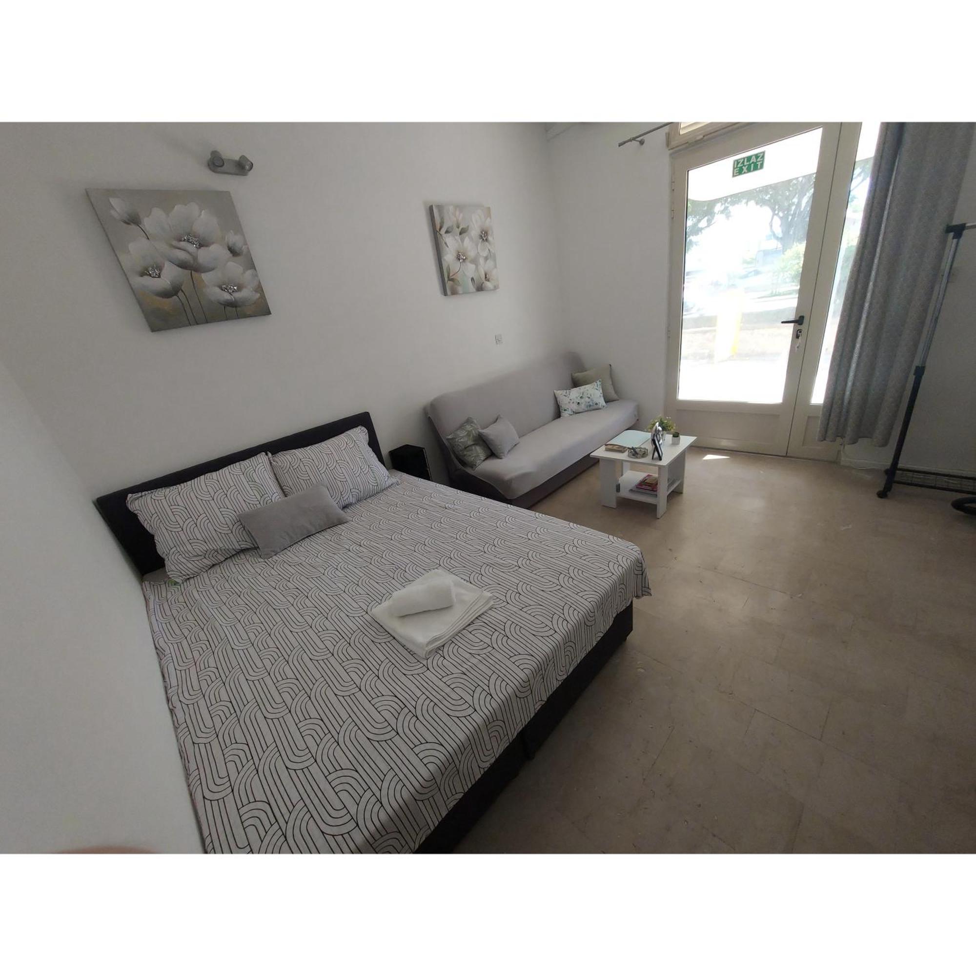 Studio Apartment Lee Спліт Екстер'єр фото